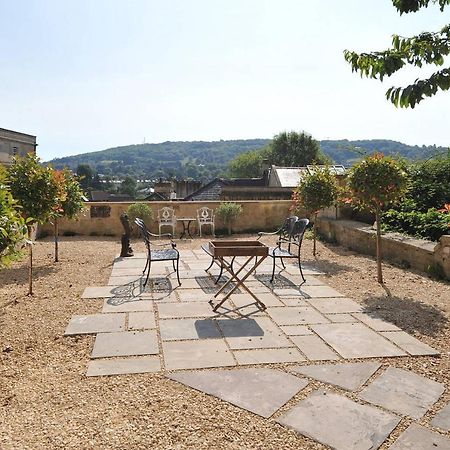 Central Luxury Bath Garden Apartment Free Parking Exteriör bild